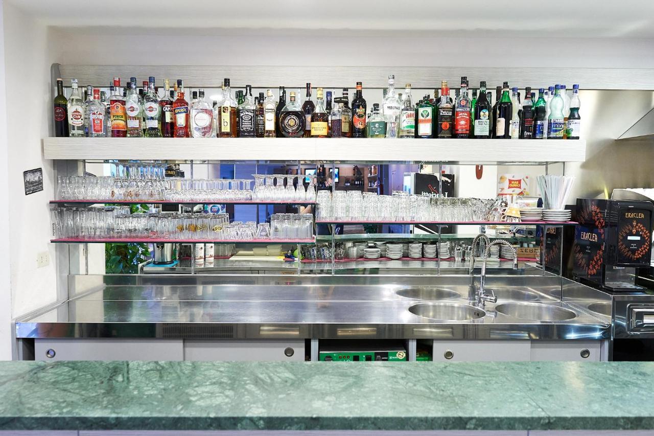 La Casa Del Pellegrino Hotel Manoppello Eksteriør billede